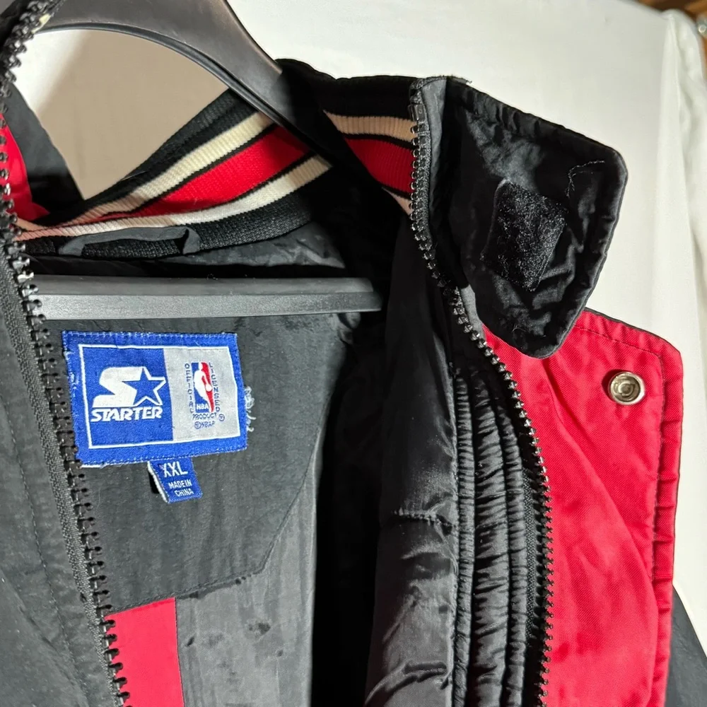 Vintage‎ 90's Chicago Bulls Starter Puffer Jacket Men's Size XXL